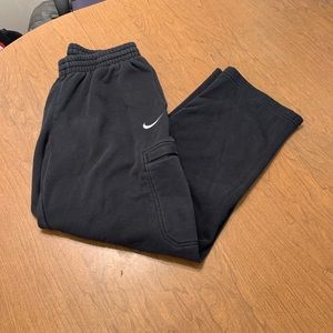 Men Nike Cargo Fleece Jogger Sweatpants Black Med Side Pocket Elastic Waist